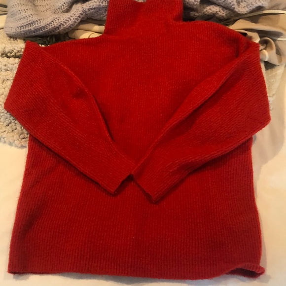 French connection super soft turtleneck - Picture 4 of 6